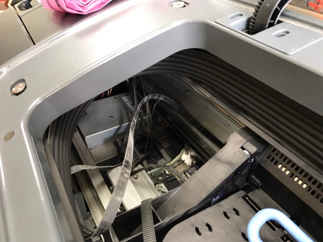 HP Z2100 更換皮帶