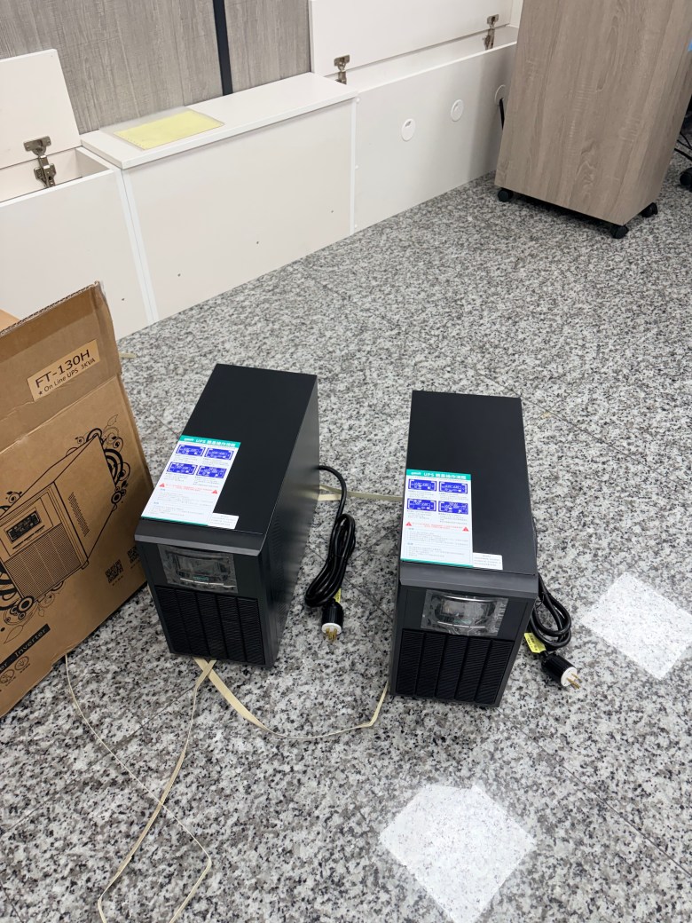 【台南不斷電系統維護】捐血單位 IT 安全首選：泓統專業安裝飛碟 FT-130H (3KVA 在線式&nbsp;UPS)